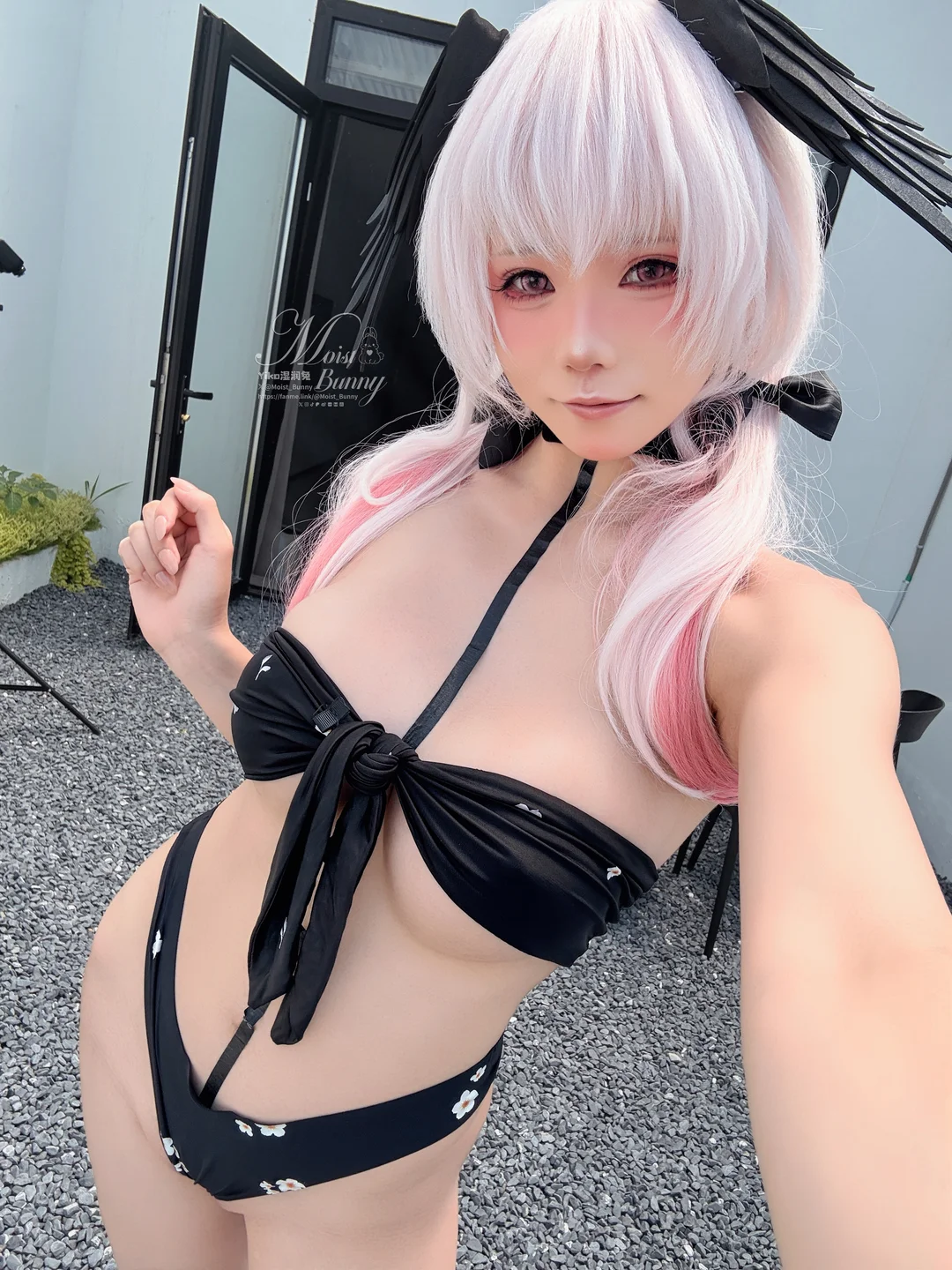 咬一口兔娘Yiko湿润兔_25年8月订阅作品『下江小春_泳装』95P,2V_2_43GB Yiko湿润兔『下江小春 泳装』自拍-01.webp